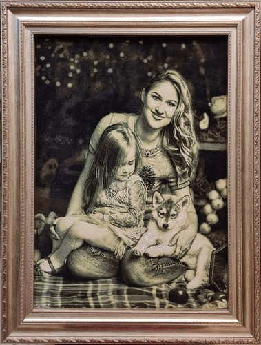 تابلوفرش دستباف بافت تبریز طرح مهرمادر فرانسوی خودرنگ