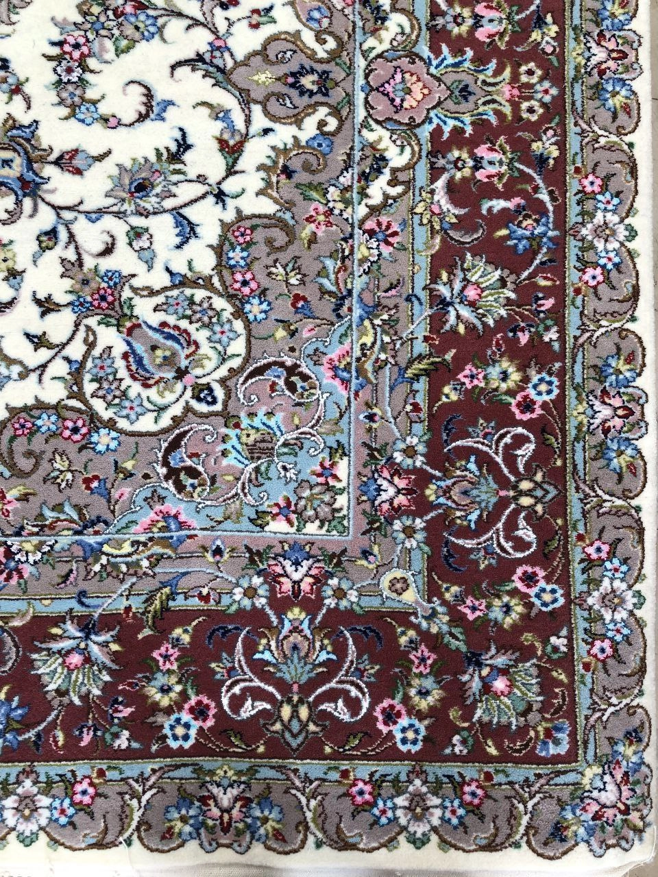 جفت ۶ متری کاشان گل ابریشم کِرِم حاشیه مسی نقشه تقدیسی